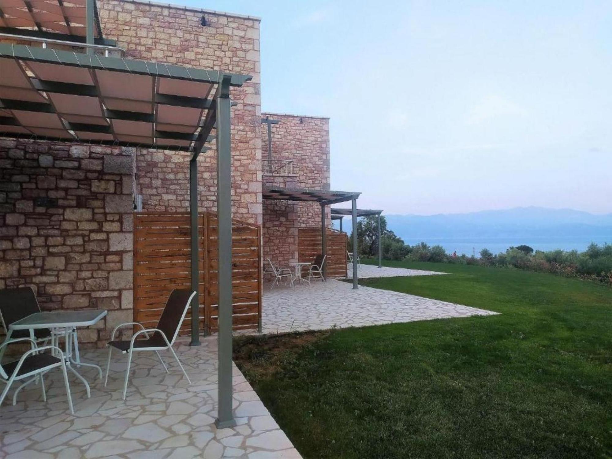 Stone Bay Houses In Messinia Kalamaki Beach Area Chrani Ngoại thất bức ảnh